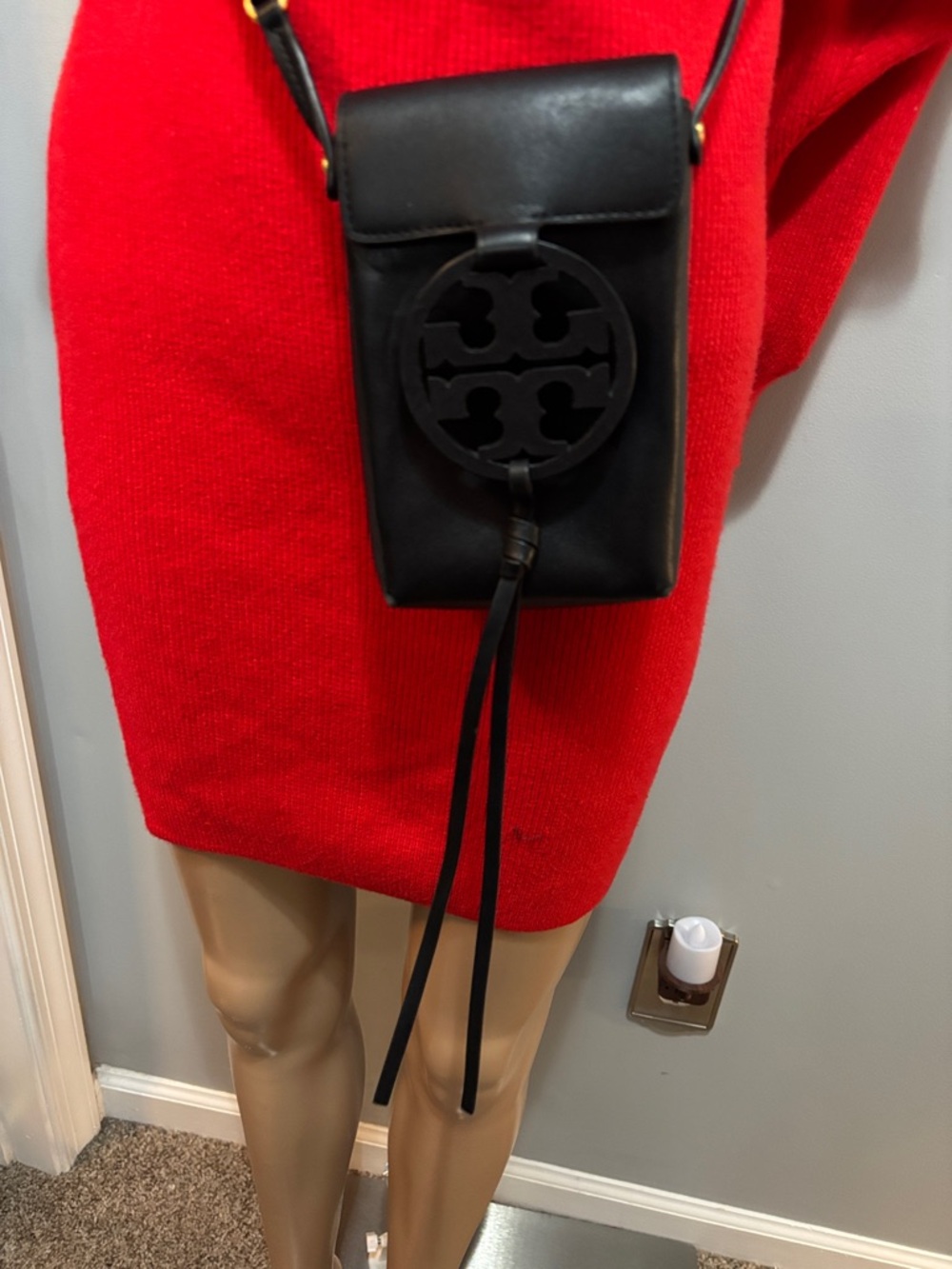 Tory Burch Black Leather Crossbody with Logo Tassel - Picture 3 of 5